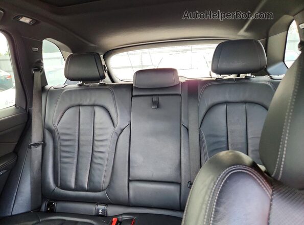 5UXCR6C5XKLL65167 2019 BMW X5 Gray Rear interior view