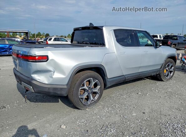 7FCTGAAAXNN008066 2022 RIVIAN R1T Silver Առջևի աջ