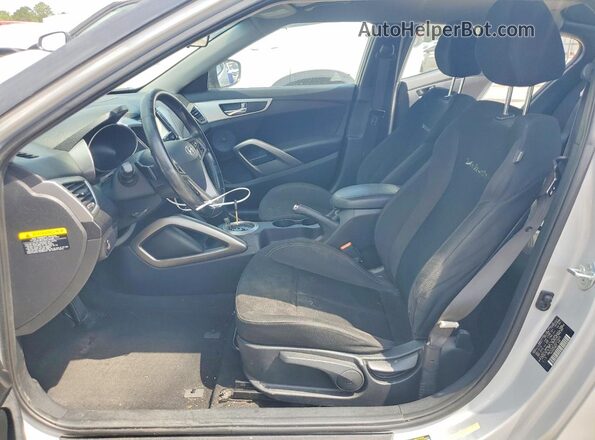 KMHTC6AD1HU310425 2017 HYUNDAI VELOSTER Gray წინა პანელის ხედი