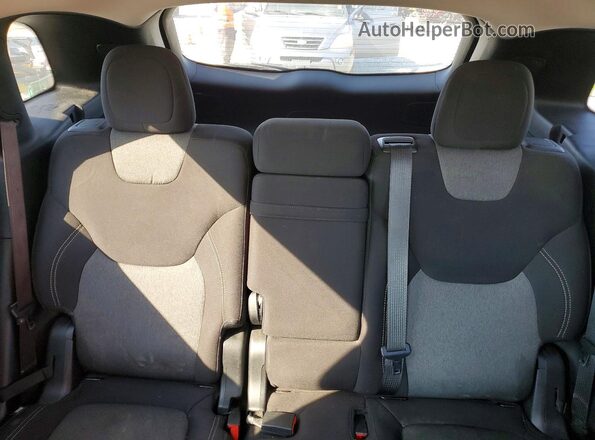 1C4PJMAB7HW552123 2017 JEEP CHEROKEE Black Vista interior trasera