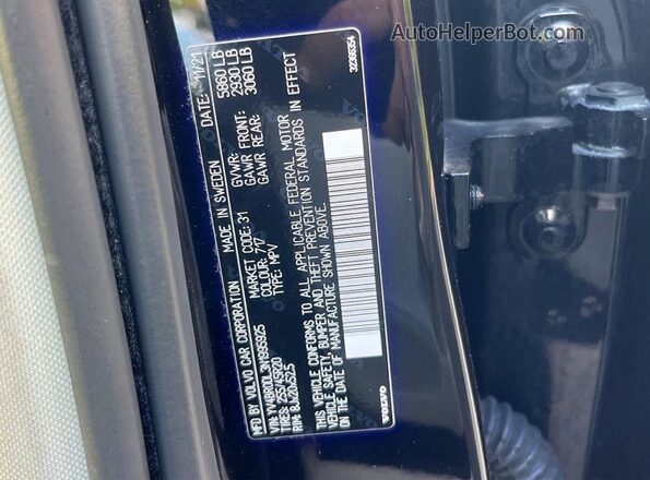 YV4BR0DL3N1995925 2022 VOLVO XC60 Black Rear interior view