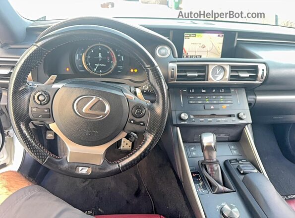 JTHBA1D25G5037001 2016 LEXUS IS White Widok tylnych siedzeń