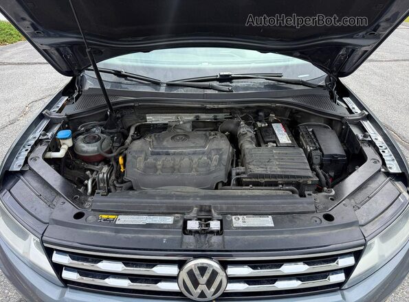 3VV2B7AX8KM016908 2019 VOLKSWAGEN TIGUAN Gray Dashboard view