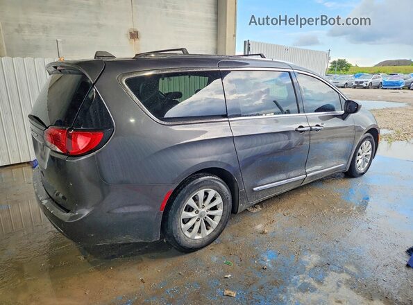 2C4RC1BG4JR120244 2018 CHRYSLER PACIFICA Gray Առջևի աջ