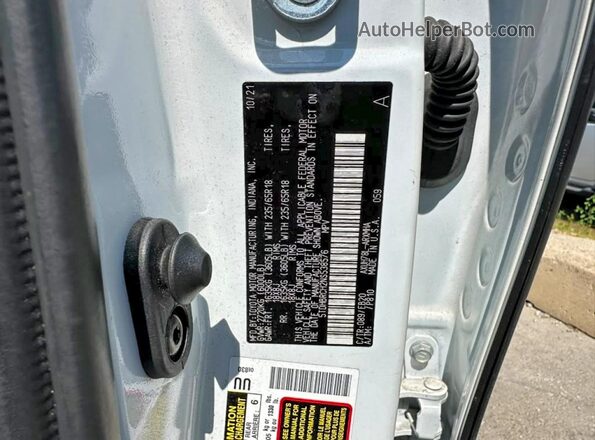 5TDHBRCH2NS538576 2022 TOYOTA HIGHLANDER White Rear interior view