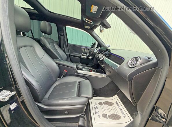 W1N4M4GB5MW107478 2021 MERCEDES-BENZ GLB-CLASS Black Widok z tyłu