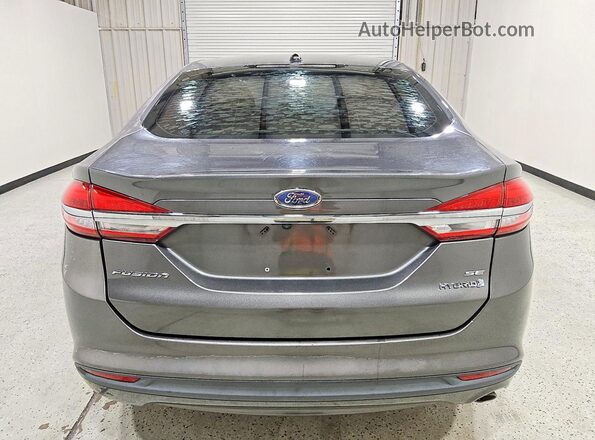 3FA6P0LU7HR358606 2017 FORD FUSION Gray Սալոնի դիմացի տեսք