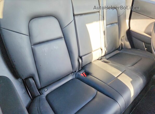 7SAYGDEF4NF490568 2022 TESLA MODEL Black Engine compartment view