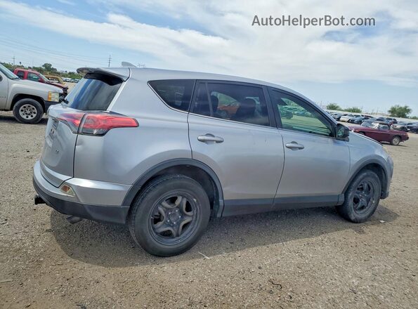 JTMZFREV3JD128256 2018 TOYOTA RAV4 Silver Przód prawy
