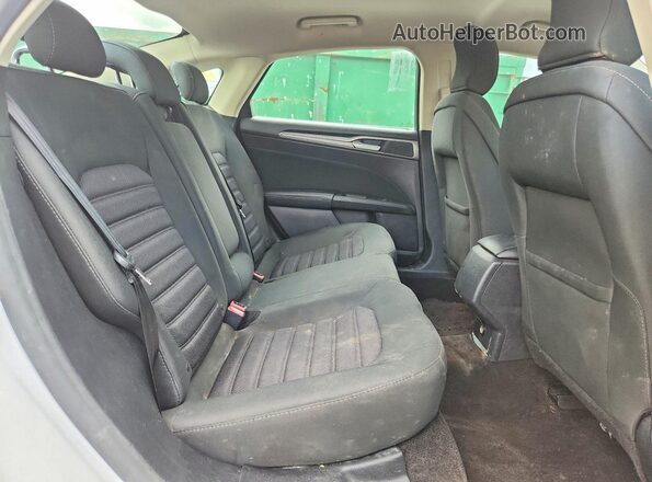 3FA6P0H76JR226378 2018 FORD FUSION White Widok wnętrza z tyłu