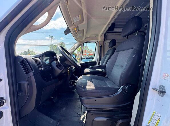 3C6TRVBG7KE554115 2019 RAM PROMASTER White Вид салону спереду