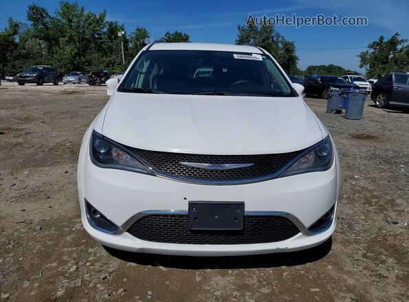 2C4RC1BG7KR537570 2019 CHRYSLER PACIFICA Белый Вид сзади
