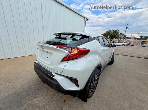 NMTKHMBX7KR098249 2019 TOYOTA C-HR Белый Вид спереди