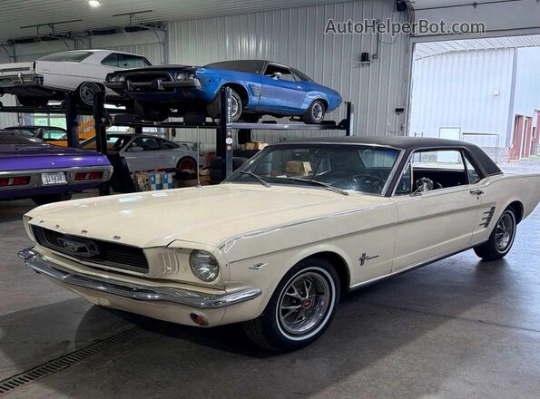 0000006T07C211909 1966 FORD MUSTANG White უკანა მარჯვენა