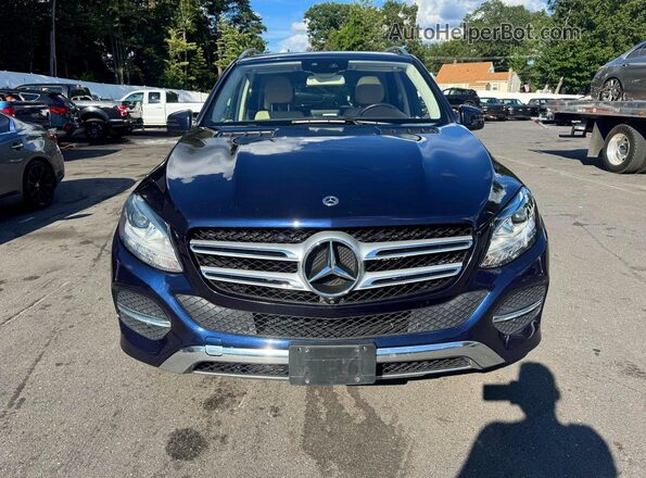 4JGDA5HB8JB044198 2018 MERCEDES-BENZ GLE Blue Widok wnętrza z przodu