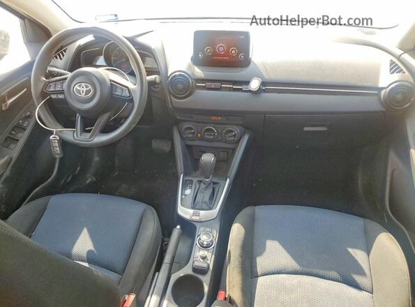 3MYDLBYV0KY527213 2019 TOYOTA YARIS Gray Вид щитка приладів
