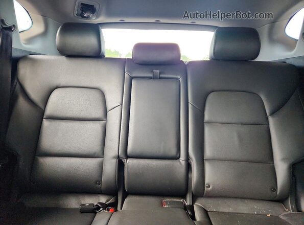 KM8J33A20JU737671 2018 HYUNDAI TUCSON Silver უკანა სალონის ხედი