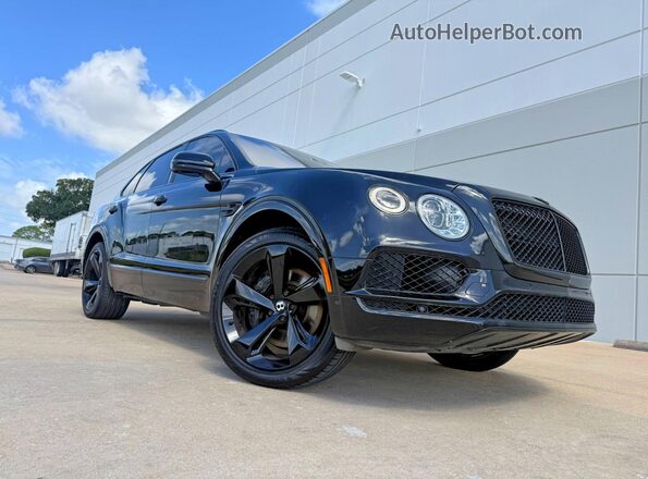 SJAAC2ZV8HC014584 2017 BENTLEY BENTAYGA Black Rear left
