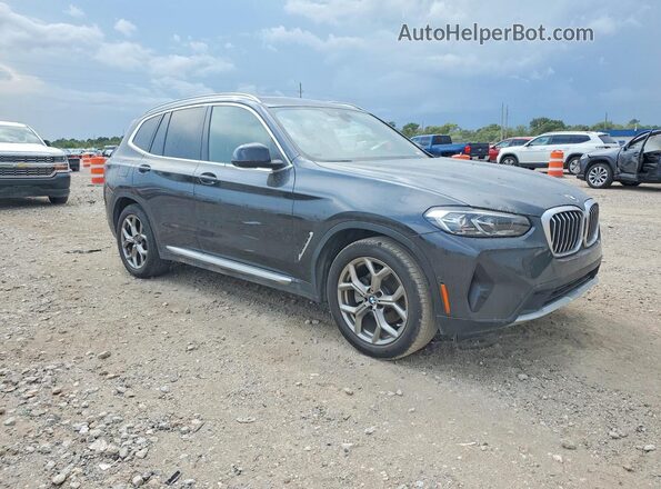 5UX43DP03P9P37798 2023 BMW X3 Charcoal Widok z przodu