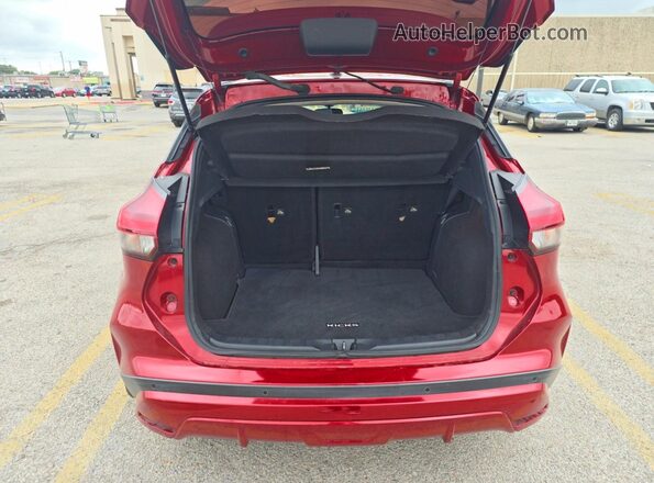 3N1CP5DV6NL496009 2022 NISSAN KICKS Maroon Widok komory silnika