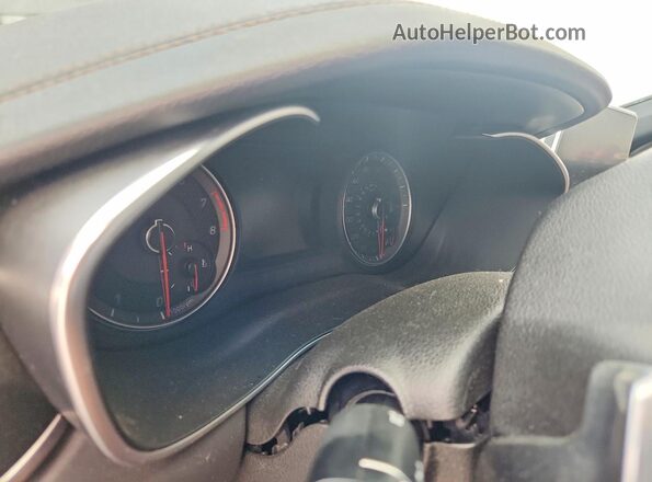 KMTG64LAXMU079895 2021 GENESIS G70 Gray Հետևի նստատեղերի տեսք