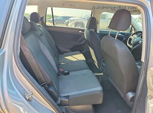 3VV1B7AX2LM128438 2020 VOLKSWAGEN TIGUAN Gray Engine compartment view