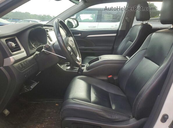5TDJZRFHXKS603985 2019 TOYOTA HIGHLANDER Белый Вид панели приборов