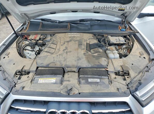WA1LAAF79KD047215 2019 AUDI Q7 White Engine compartment view
