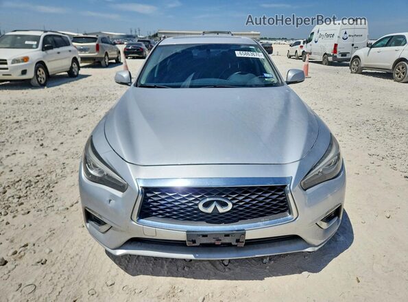 JN1EV7AR9JM438929 2018 INFINITI Q50 Silver Вид ззаду