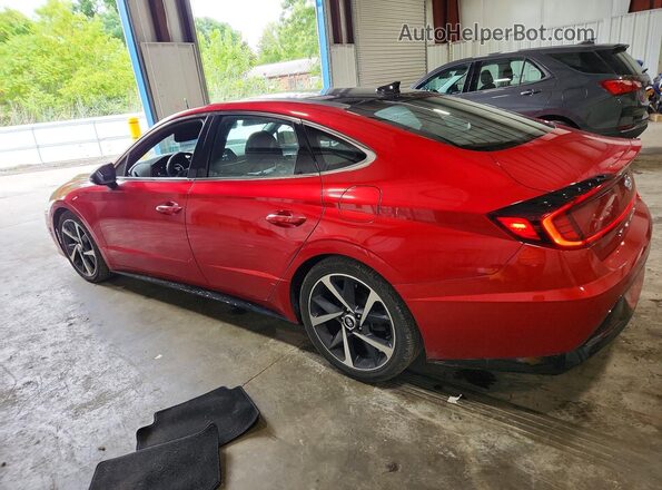 5NPEJ4J21MH069847 2021 HYUNDAI SONATA Красный Задняя правая четверть