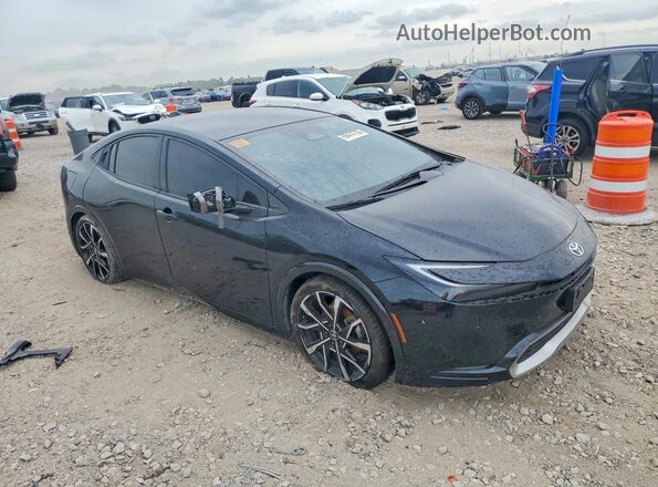 JTDACACU8R3013171 2024 TOYOTA PRIUS Black Front view