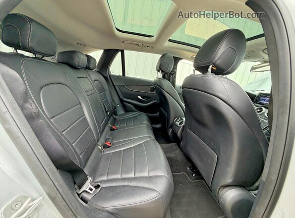 WDC0G4JB3GF018951 2016 MERCEDES-BENZ GLC-CLASS Silver Vista interior delantera