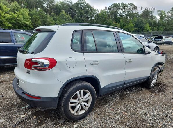 WVGBV7AX1GW613987 2016 VOLKSWAGEN TIGUAN White Przód prawy