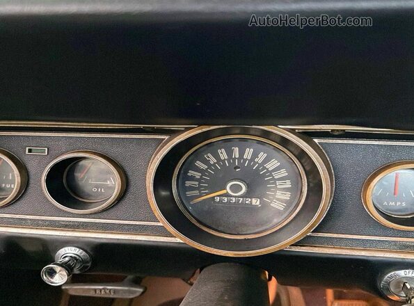 0000006T07C211909 1966 FORD MUSTANG White ხელსაწყოთა პანელის ხედი