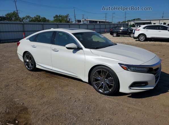 1HGCV1F98JA163387 2018 HONDA ACCORD Белый Вид спереди