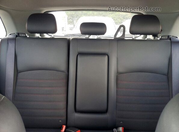 JA4ARUAUXSU007238 2025 MITSUBISHI OUTLANDER White Widok wnętrza z tyłu