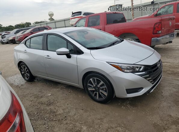 3N1CN8EV3SL826058 2025 NISSAN VERSA Silver 