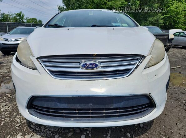 3FADP4EJ5HM121675 2017 FORD FIESTA White Вид ззаду