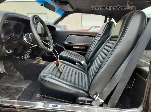 9R02F142426 1969 FORD MUSTANG Black Вид салону спереду