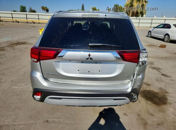 JA4AD3A31LZ034512 2020 MITSUBISHI OUTLANDER Серебряный Вид сзади