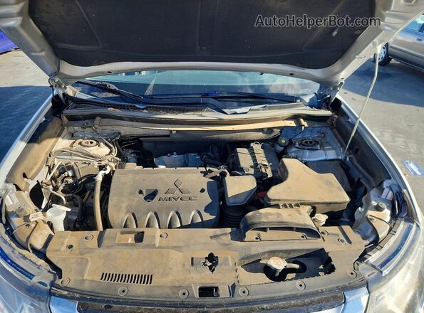 JA4AD3A32JJ005371 2018 MITSUBISHI OUTLANDER Silver Vista interior trasera