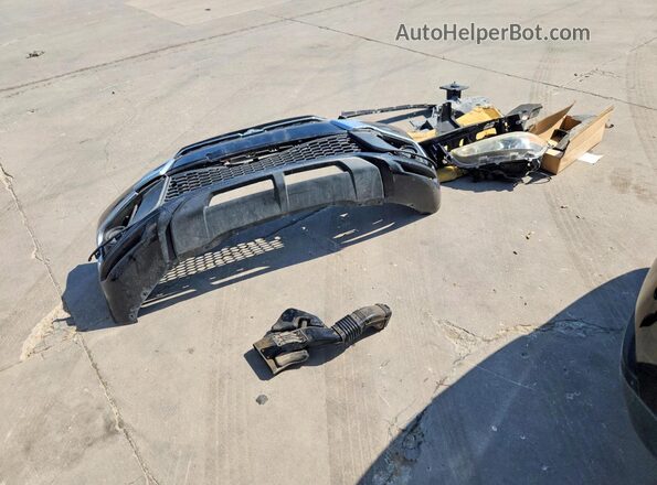 JA4AP3AU3JU018922 2018 MITSUBISHI OUTLANDER Black VIN կոդի պիտակի տեսք