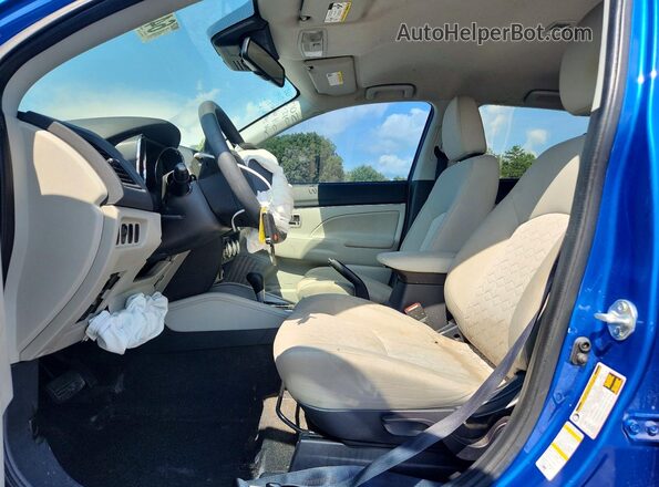 JA4APUAU9MU002198 2021 MITSUBISHI OUTLANDER Blue Front interior view