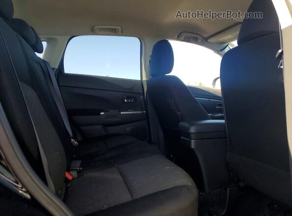 JA4APVAU0MU013631 2021 MITSUBISHI OUTLANDER Black Rear seats view