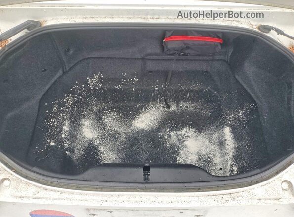 JC1NFAEK2H0124686 2017 FIAT 124 White Հետևի նստատեղերի տեսք