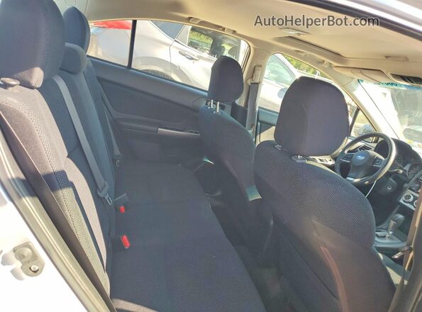 JF1GJAF64GH017057 2016 SUBARU IMPREZA Silver Вид задніх сидінь