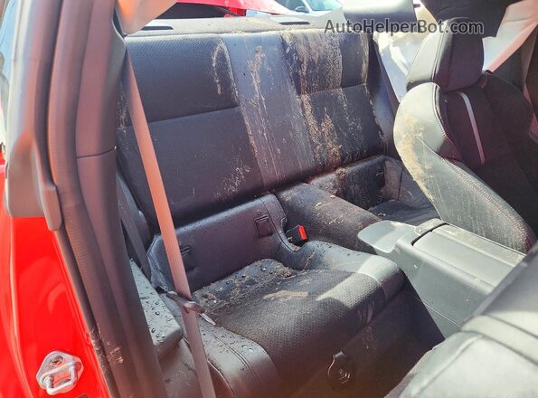 JF1ZNBE15T8076475 2026 TOYOTA GR86 Red Հետևի նստատեղերի տեսք