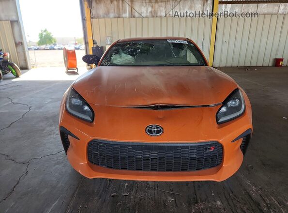JF1ZNBH10P8755555 2023 TOYOTA GR86 Orange Widok z przodu