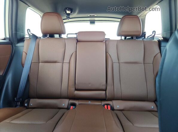 JF2BURJD8TY507545 2026 SUBARU OUTBACK White Rear seats view