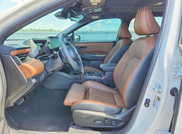 JF2BURJD8TY507545 2026 SUBARU OUTBACK White Front interior view